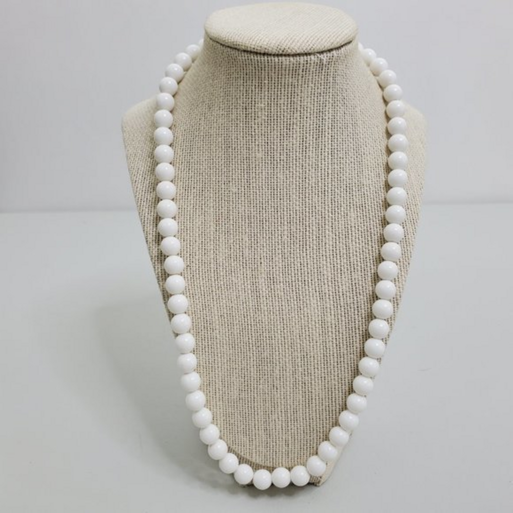 Oops A‎ Daisy Beaded Necklace White Ball Long Stran